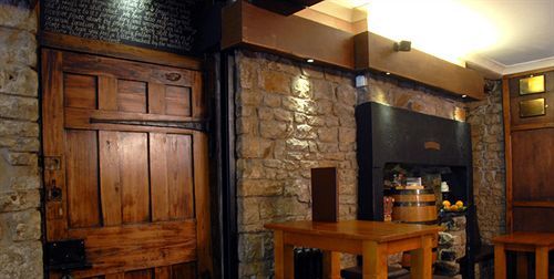 Inn The Sun & Bar